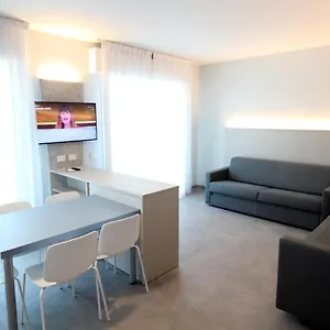 https://persea-mare-appartamenti.hotelitalianriviera.com